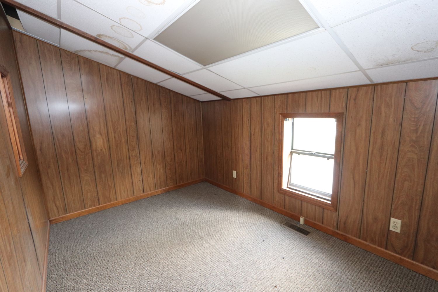 1420 E Fayette Ave, Teutopolis, IL 62467